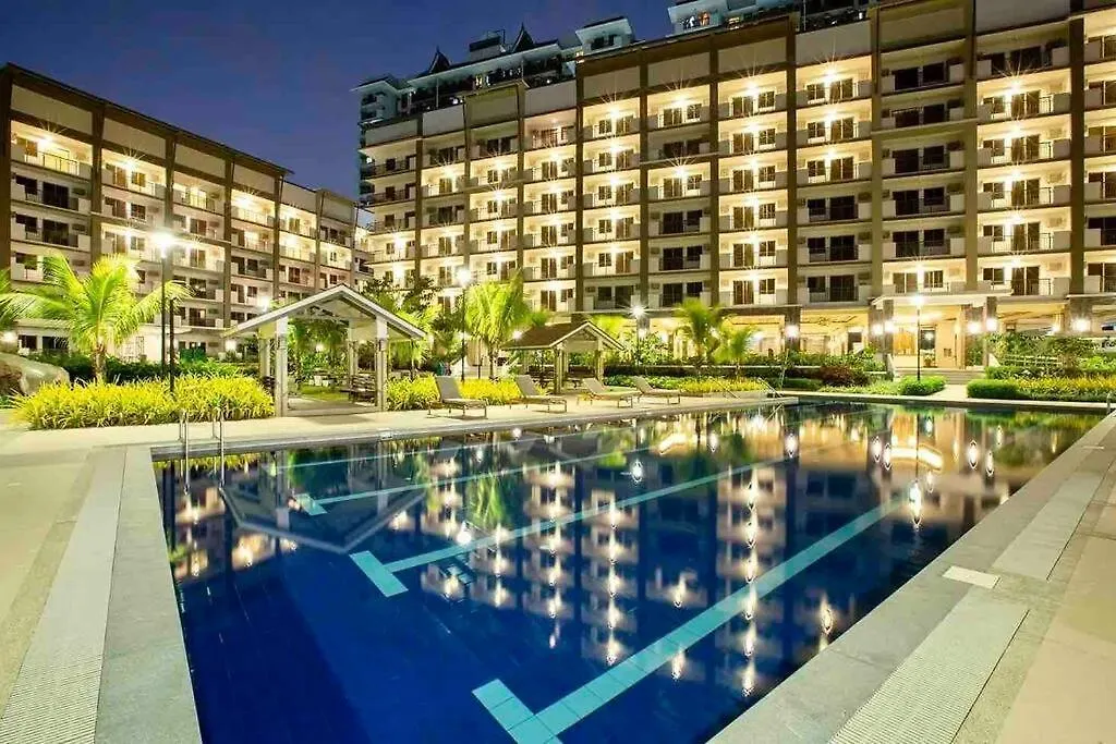 2Br Fully Air-Conditioned Staycation Plus Free Parking Manila Philippines